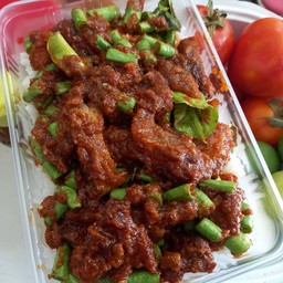 แม่ตาอาหารตามสั่ง