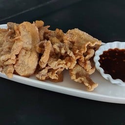 สามชั้นทอดกรอบ