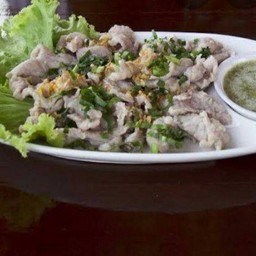 หมูลวกจิ้ม +ตับ