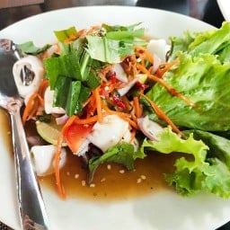 ข้าวต้มถ้วยบาท