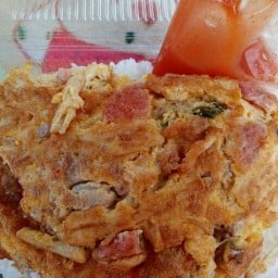 ร้านข้าวไขเจียวทรงเครื่อง