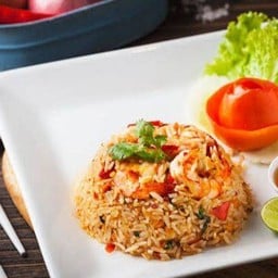 ก๋วยเตี๊ยวไก่มะระสด