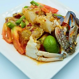 ยำปูม้าสด