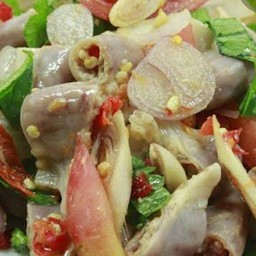 ยำไส้อ่อน