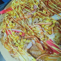 ไข่ ปูอัด ไส้กรอก ข้าวโพด ทูน่า