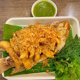 ปลาทับทิมทอดกระเทียม