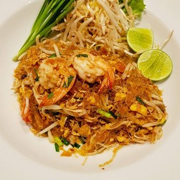 ผัดไทยกุ้งสด