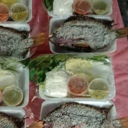 ร้านปลาเผาอบโอ่ง