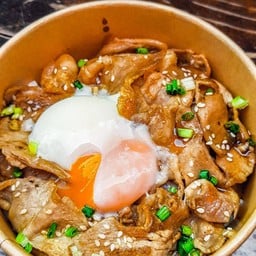 ข้าวหน้าหมูย่างเทอริยากิไข่ออนเซ็น