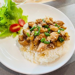 เรื่องบังเอิญ Bar&Bistro Since2020.