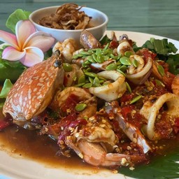 ยำเก้าเส้ง