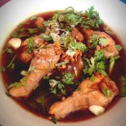 ข้าวขาหมู โกเลิศนครสวรรค์ (แง๊ะ)