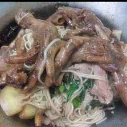 ขาเป็ดอบหมี่