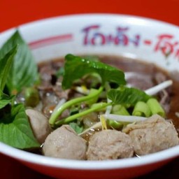 ก๋วยเตี๋ยวเนื้อ