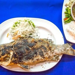 เมี่ยงปลากระพงเผา