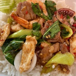 กระเพรารวม