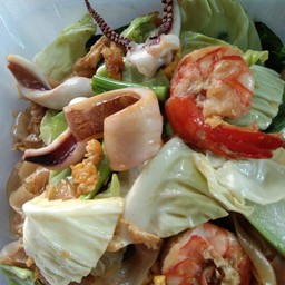 เส้นหมี่ ผัดซีอิ้ว ทะเล