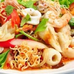 ยำมาม่าทะเล