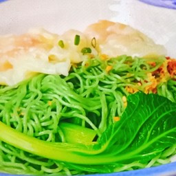 บะหมี่หยกเกี๊ยว+หมูแดง