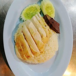 ข้าวมันไก่ต้มพิเศษ