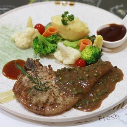 TRIPLE TASTE สุขาภิบาล 5