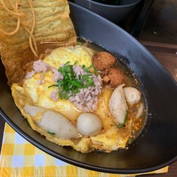 บะหมี่หน้าไข่