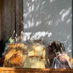 ขนมปังกรอบ