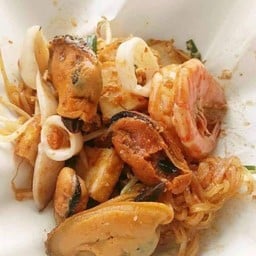 ผัดไทยแม่วัลลี