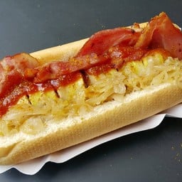 เคอรี่ด็อก เบคอน ซาวเออเคร้าท์