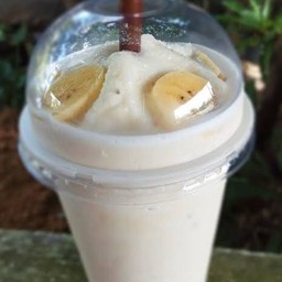 กล้วยหอมนมสดปั่น