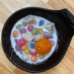 บัวลอยไข่เค็ม