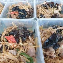 หมูผัดขิง