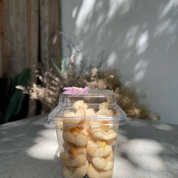 กลีบลำดวน