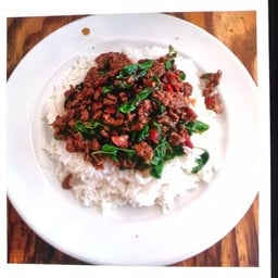 กระเพราเนื้อ