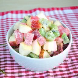 ผลไม้สดพร้อมทาน GG Fruits