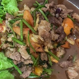 เนื้อผัดน้ำมันหอย