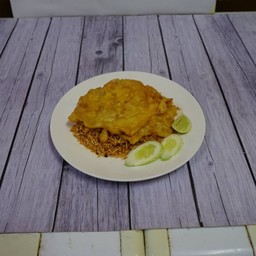 ข้าวผัดน้ำพริกปลาสลิด