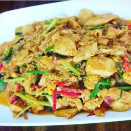 ไก่ผัดผงกระหรี่