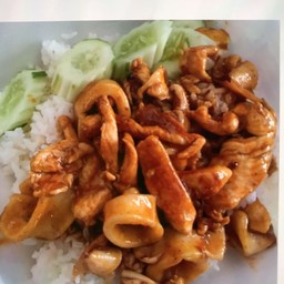 หมึกผัดพริกเผา