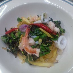 สปาเก็ตตี้ขี้เมา