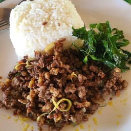 ผัดเนื้อ