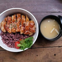 ข้าวหน้าไก่เทอริยากิ