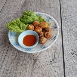 เฮียตงก๋วยเตี๋ยวหมูตุ๋น
