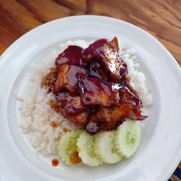 หมูกรอบผัดพริกเผา