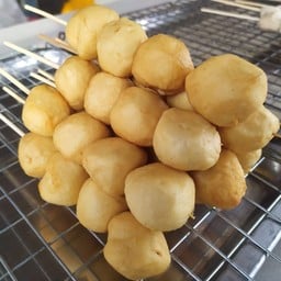 โคตรอร่อยหน้าวัดแดง