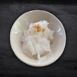 เส้นใหญ่ลวก