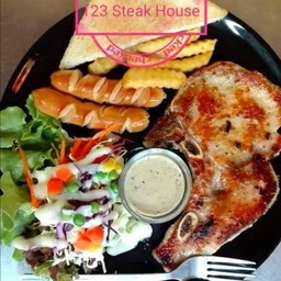 สเต็กหมู พริกดำ