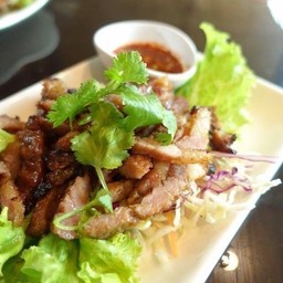 คอหมูย่าง