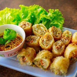 เจ้ริมา ปอเปี๊ยทอด  By น้องริมาอาหารเช้า