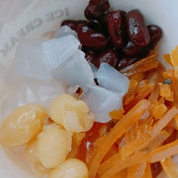 แปะก๊วยทรงเครื่อง